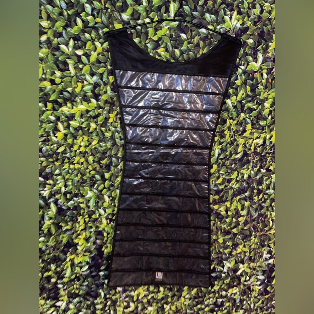 Jewelry door organizer